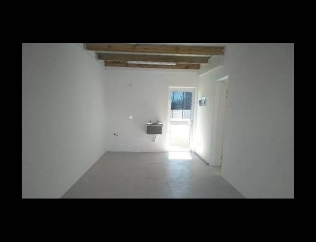 2 BEDROOM TOWNHOUSE RENTED IN FAIRVIEW